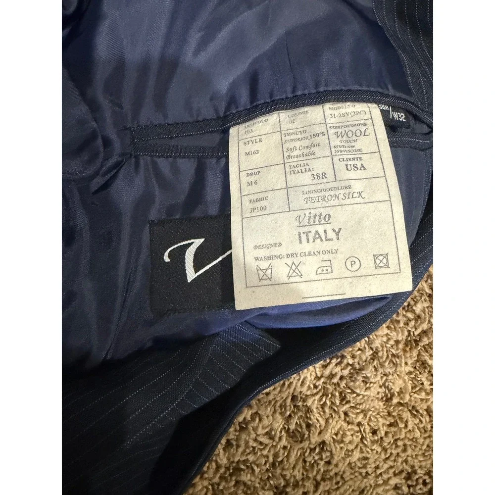 Vitto Italy Mens Navy Blue Pinstripe Super 150s Wool 2 Piece Suit 38R W32 L30